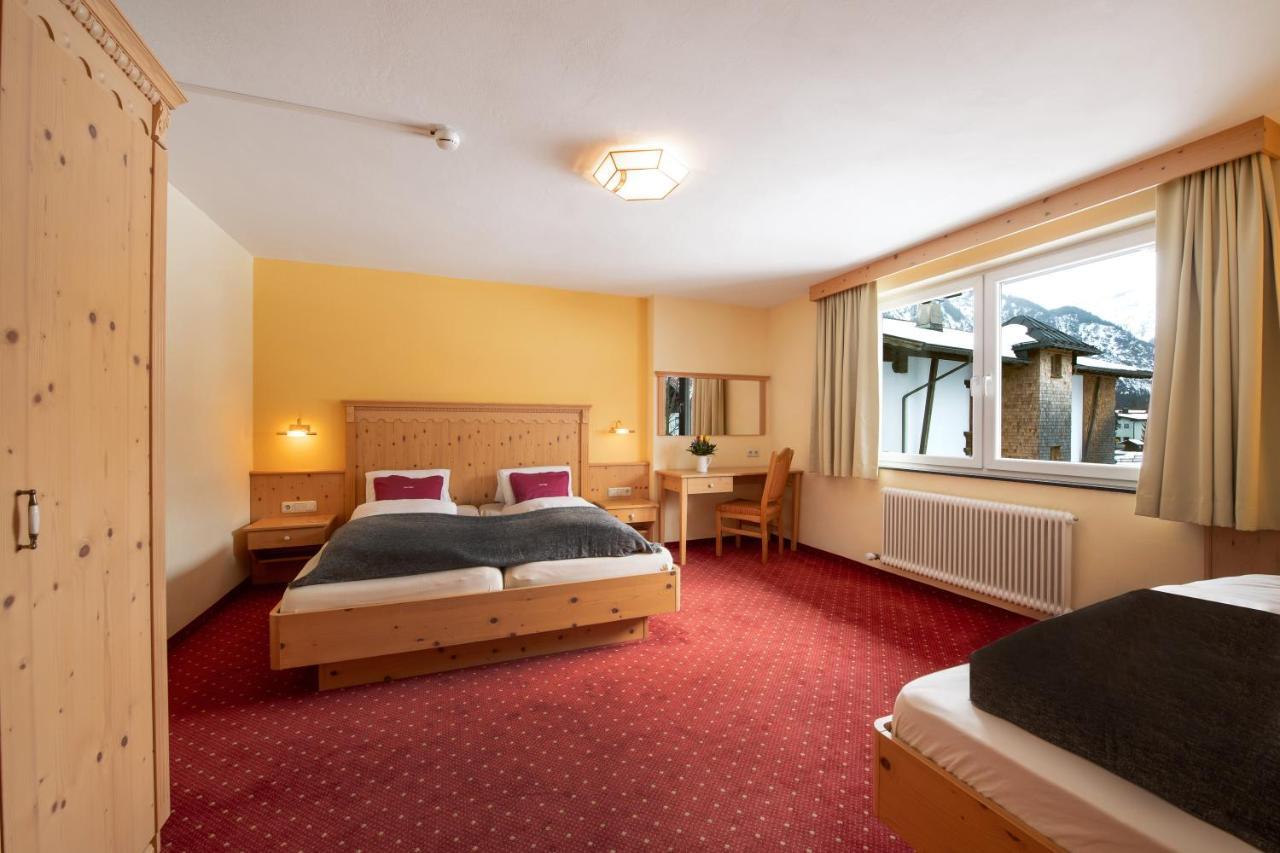 Kaeserstube Ferienwohnungen Tannheim Extérieur photo